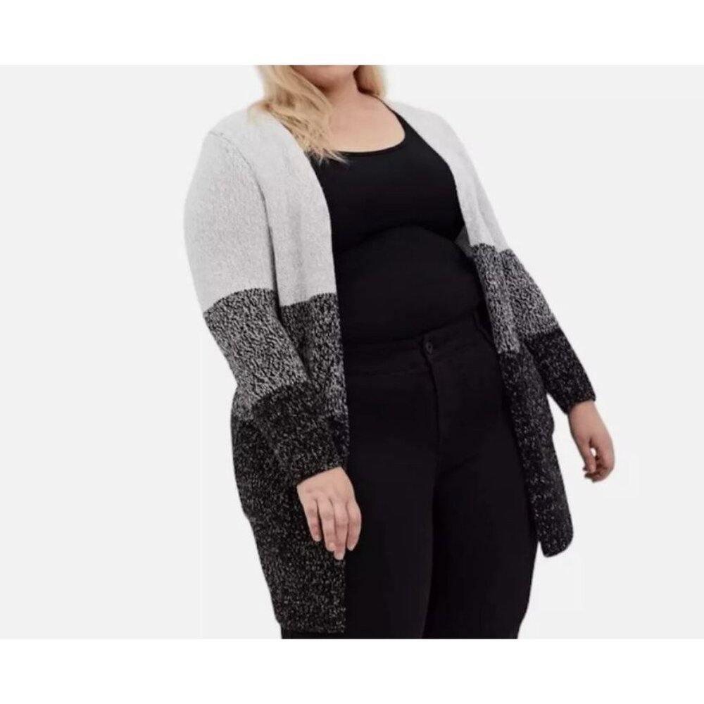 Torrid Colorblock Cardigan‎ Open Front Sweater Plus Size 2X Gray Black